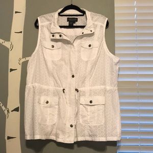 Live a Little 3XL eyelet design vest